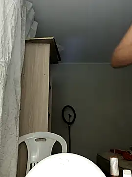 AleFantasy0001 online show from January 6, 10:26 pm