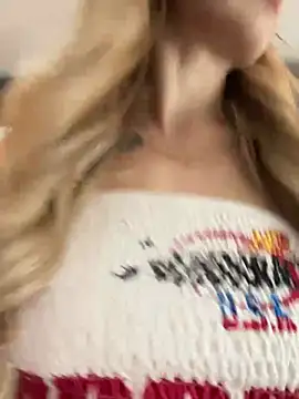 Sophie Enzo online show from January 23, 11:37 am