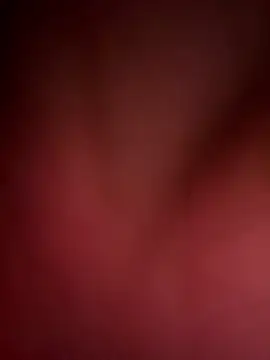 Sophie Enzo online show from February 11, 1:30 pm