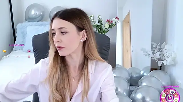 Sophie Enzo online show from March 20, 9:04 am