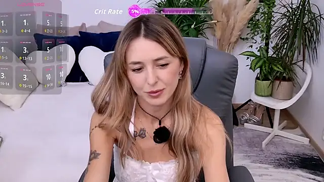 Sophie Enzo online show from September 14, 9:25 pm