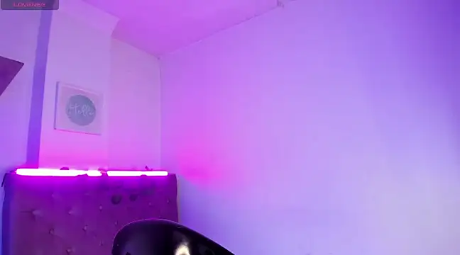 Triipsy online show from December 27, 7:46 pm