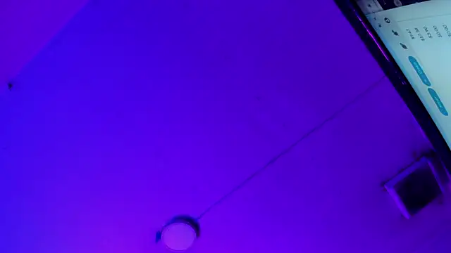 Triipsy online show from January 18, 1:52 am