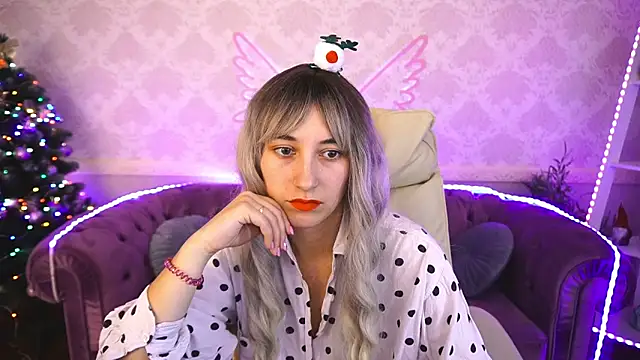 Roxy Rayy online show from December 24, 1:39 pm