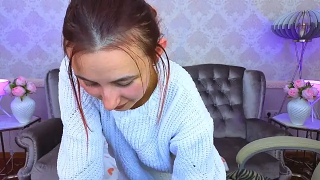 Roxy Rayy online show from October 2, 7:10 pm