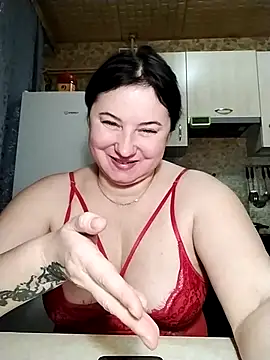 Holly-69 online show from February 18, 8:58 pm