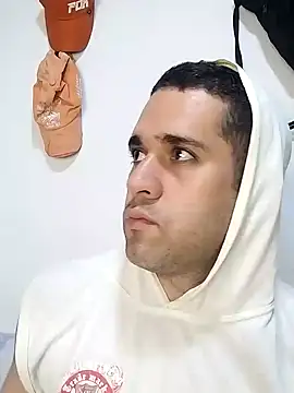 Snapshot of CRISTHIAN_GREY01 chatting on January 14, 5:51 am CRISTHIAN GREY01 online show from January 14, 5:51 am