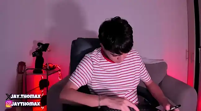 JaycoThomas online show from February 6, 9:17 pm