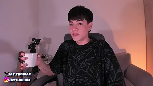 JaycoThomas online show from February 8, 11:13 pm