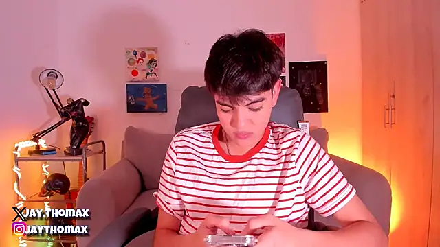 JaycoThomas online show from March 19, 1:32 am