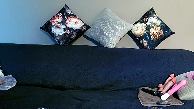 Snapshot of snowpanter chatting on October 25, 9:28 am snowpanter online show from October 25, 9:28 am