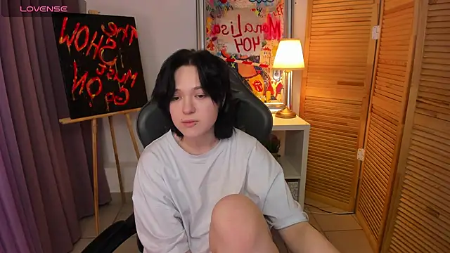 fiamoory online show from January 12, 7:21 am