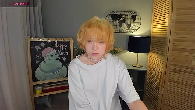 fiamoory online show from January 17, 7:30 am