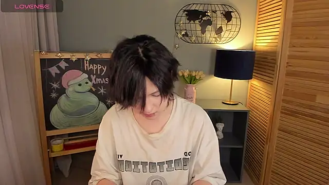 fiamoory online show from February 1, 1:23 am