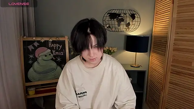 fiamoory online show from February 2, 1:23 am