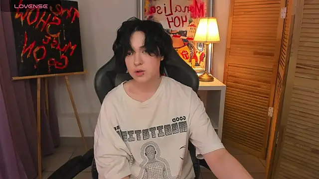 fiamoory online show from February 10, 7:36 am