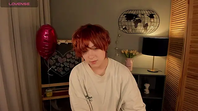 fiamoory online show from February 11, 4:33 am