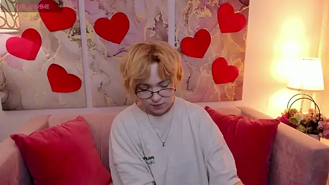 fiamoory online show from February 25, 1:41 am