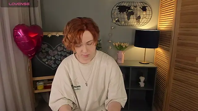 fiamoory online show from March 2, 1:15 am