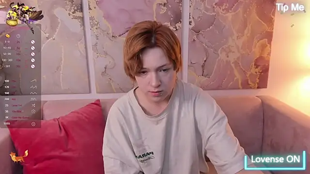 fiamoory online show from March 12, 1:36 am