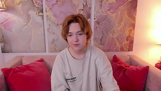 fiamoory online show from March 17, 1:14 am