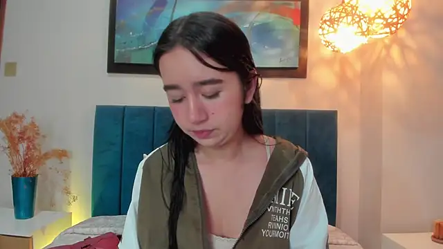 LaraGoldd online show from November 28, 12:46 am