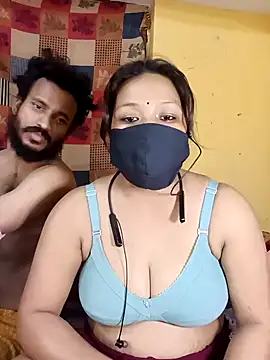 Radhikadavi879 online show from January 24, 4:39 pm