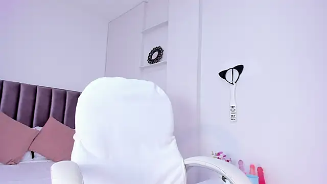 alisson sanders online show from February 7, 6:56 pm