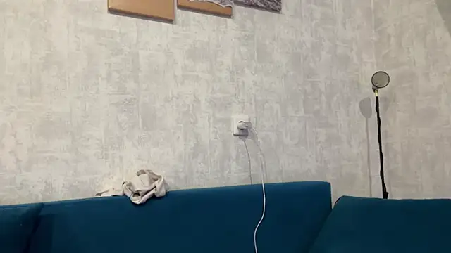 norakisses online show from December 29, 12:55 pm