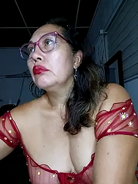 anniecoopeer online show from February 21, 12:05 am