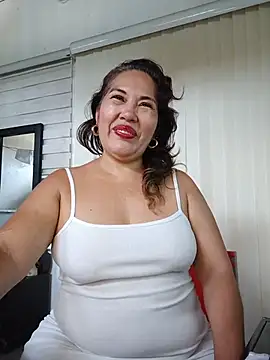 anniecoopeer online show from November 10, 9:14 pm