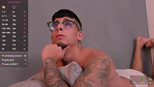 iamcamiloo  online show from December 27, 9:32 pm