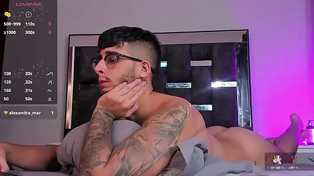 iamcamiloo  online show from February 19, 6:11 am