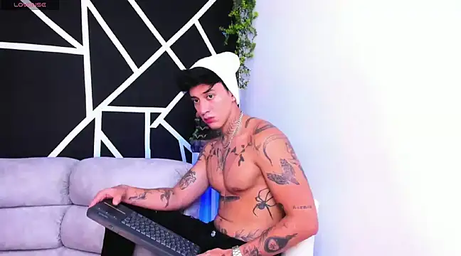 JUSTIN FULLER1 online show from February 22, 6:30 pm