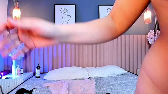 babee sophie online show from January 14, 6:24 am