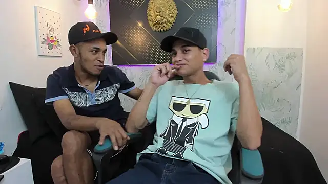 JordanAndAndrew online show from February 20, 7:41 pm