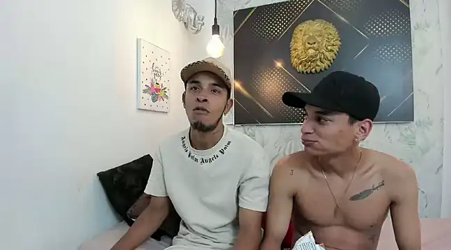 JordanAndAndrew online show from March 10, 7:50 pm