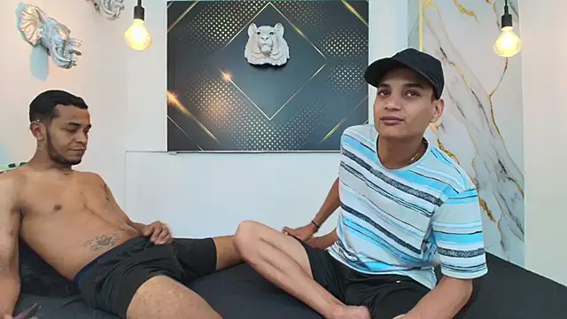 JordanAndAndrew online show from October 24, 8:05 pm