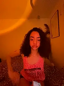 redbonejada online show from December 14, 4:45 am