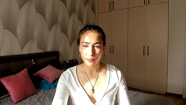 Bambiii bby online show from September 25, 2:37 am