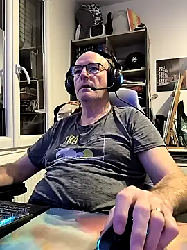 bogland33 online show from February 27, 10:53 pm