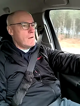 bogland33 online show from March 7, 7:08 am