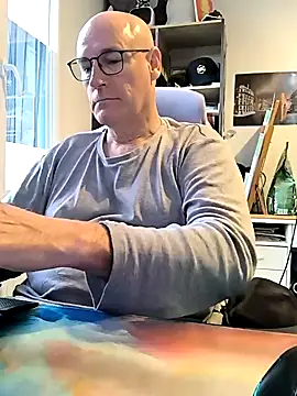 bogland33 online show from March 8, 3:35 pm