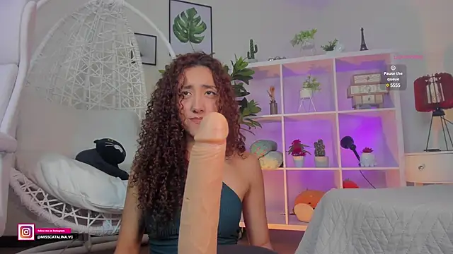 miss catalinaa online show from January 15, 2:46 pm