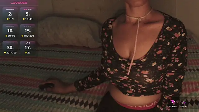 SashaBrianna99 online show from September 18, 1:51 am