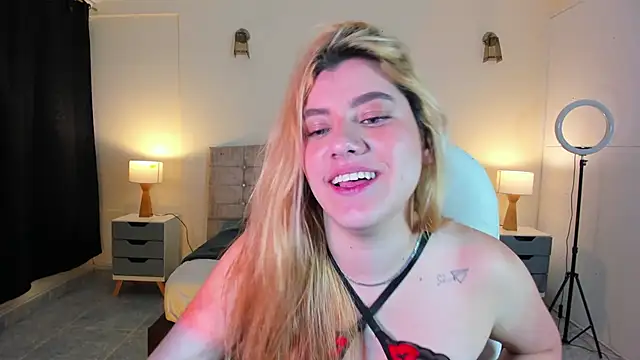 ARITOO  online show from December 12, 6:25 am