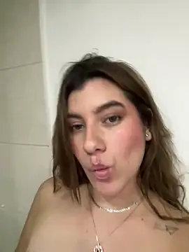 ARITOO  online show from February 15, 11:58 pm