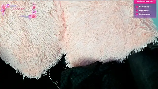 Snapshot of its__angelica_ chatting on March 15, 9:16 pm its angelica online show from March 15, 9:16 pm