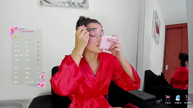 Snapshot of its__angelica_ chatting on September 24, 6:33 pm its angelica online show from September 24, 6:33 pm