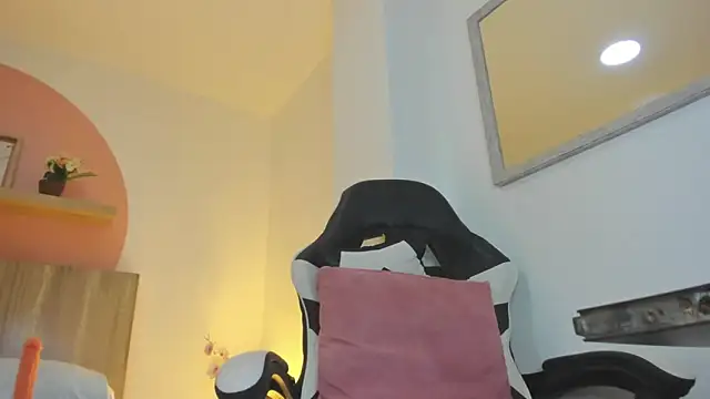 evelin leroy online show from September 10, 12:05 pm